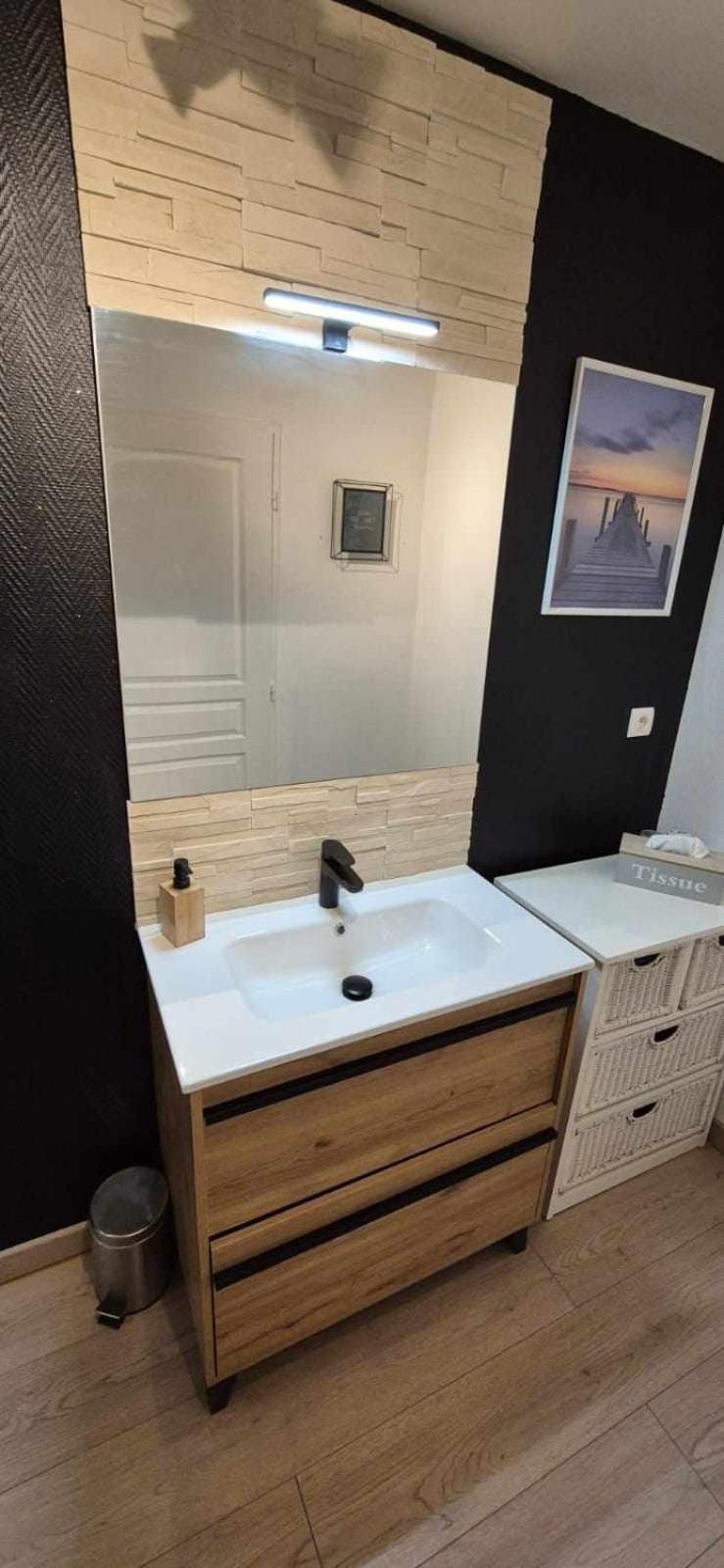 Nouveau !! Appartement Confortable Totalement Renove Avec Parking Gratuit - Hypercentre De Nancy Kültér fotó