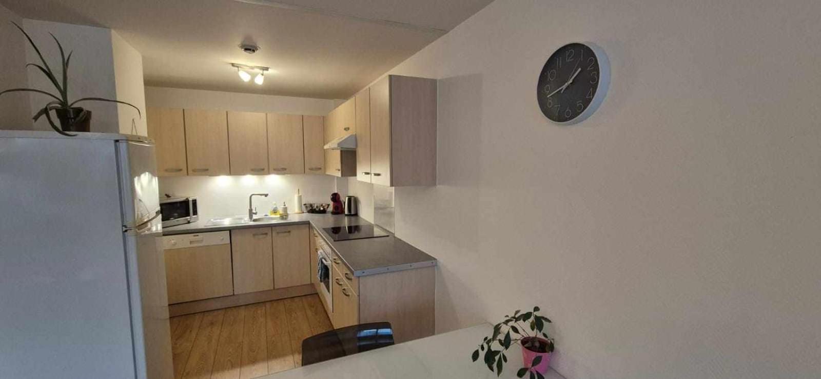 Nouveau !! Appartement Confortable Totalement Renove Avec Parking Gratuit - Hypercentre De Nancy Kültér fotó
