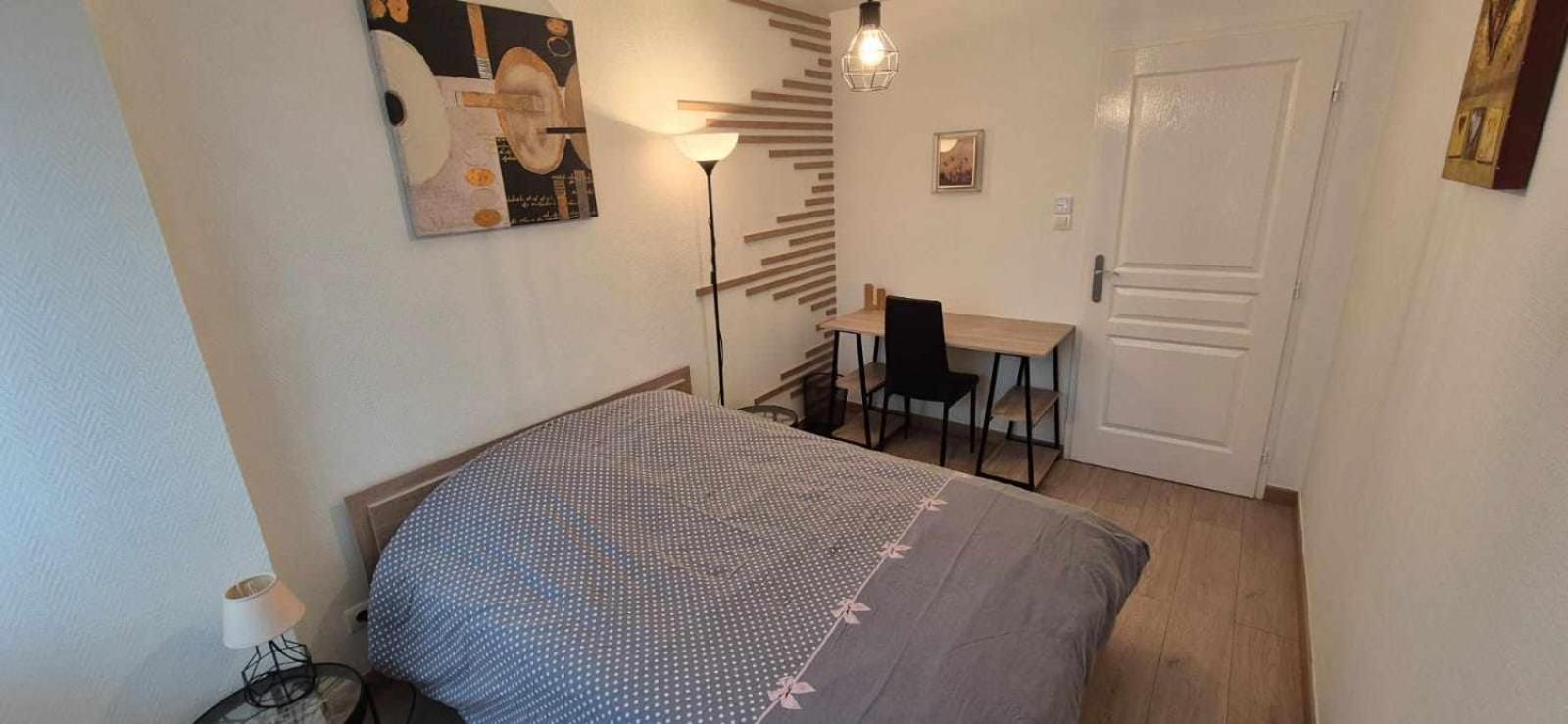 Nouveau !! Appartement Confortable Totalement Renove Avec Parking Gratuit - Hypercentre De Nancy Kültér fotó